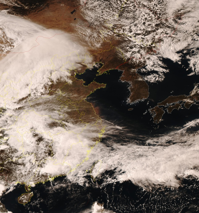 05月04日15时30分北方海区气象云图.JPG